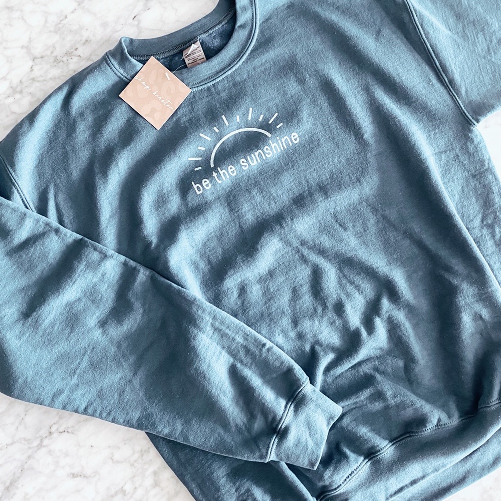 BE THE SUNSHINE | Crewneck Sweatshirt | Blue Indigo